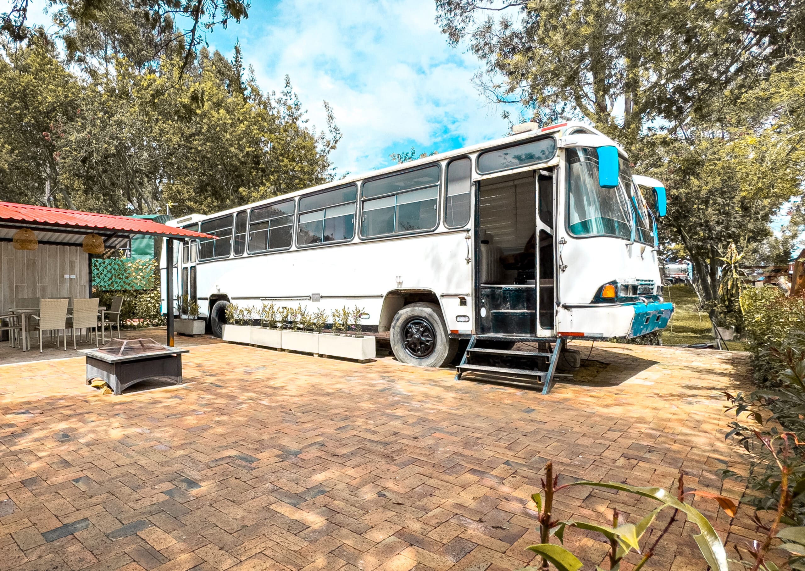family-bus 8